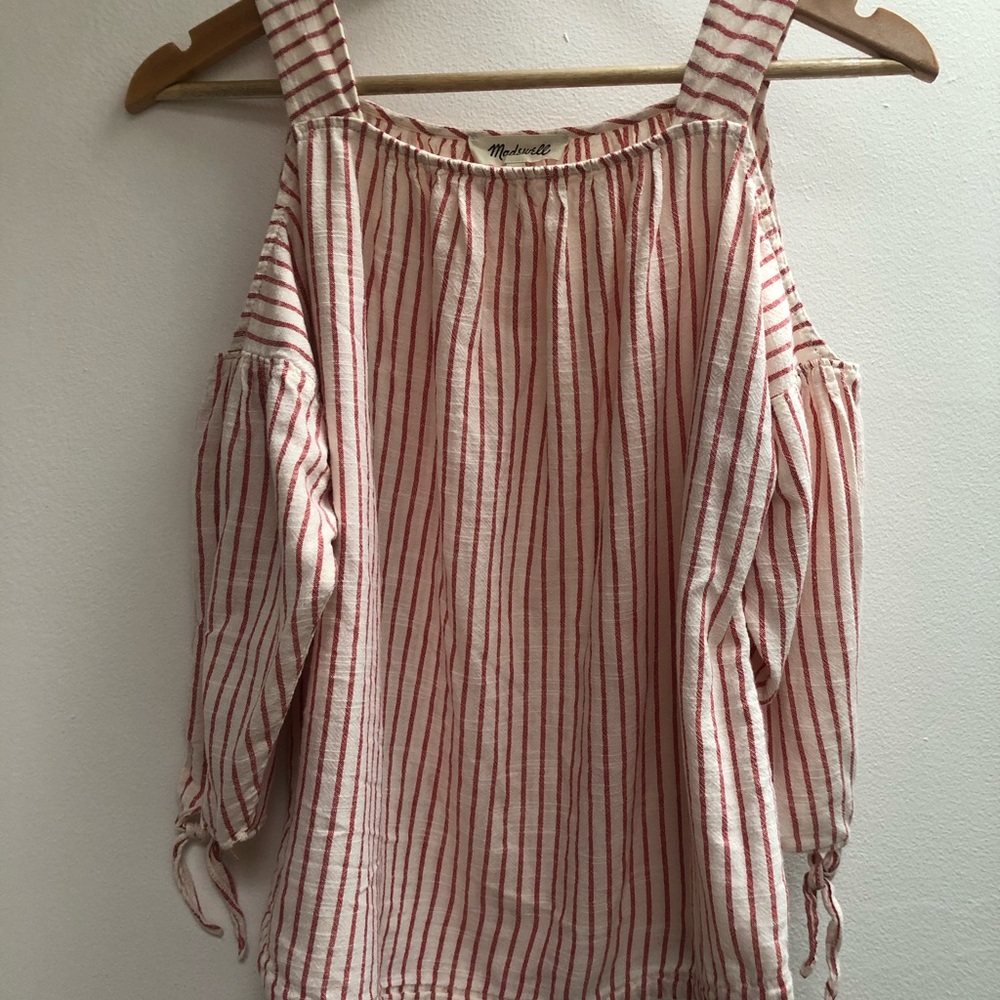 Cold shoulder top in red stripe
